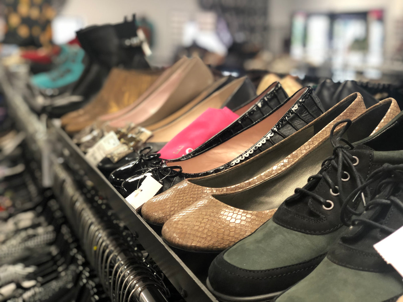 Fit For A Queen is a fashion consignment boutique in Richmond, VA dedicated exclusively to curvy women (sizes 14+)! shop shoes